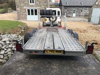 brian-james-c4-blue-trailer-40-x-18m-bed-2600