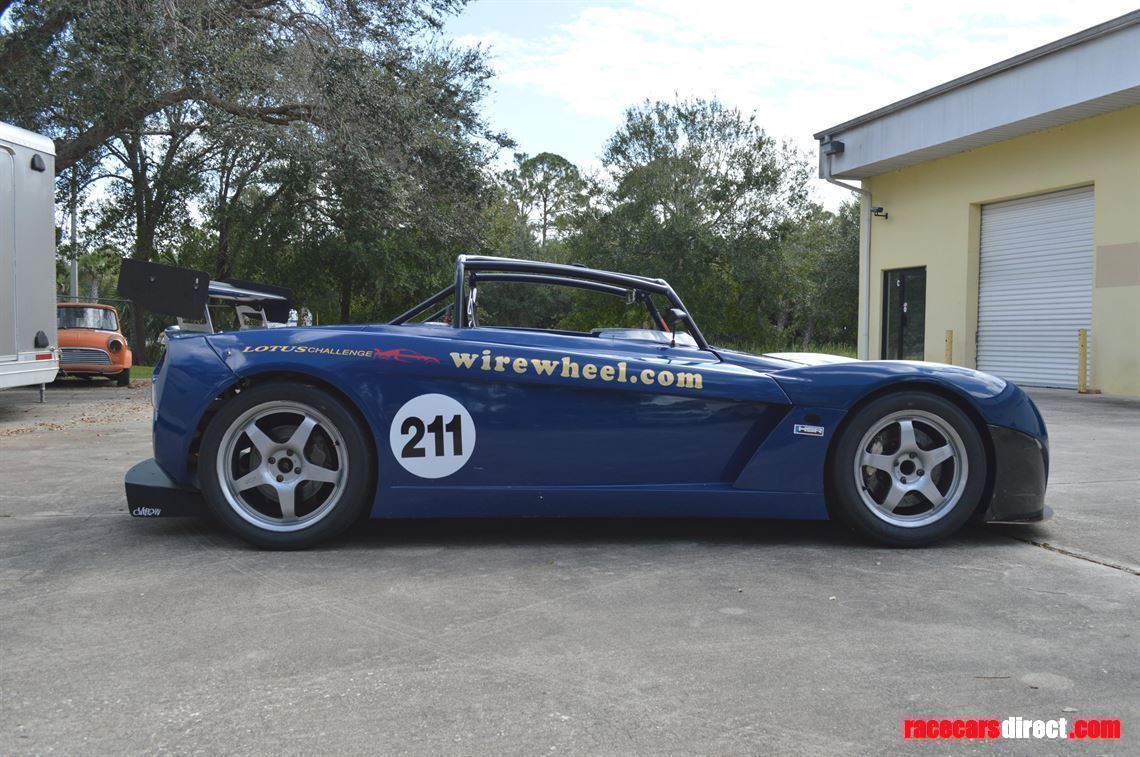 lotus-2-eleven-race-car