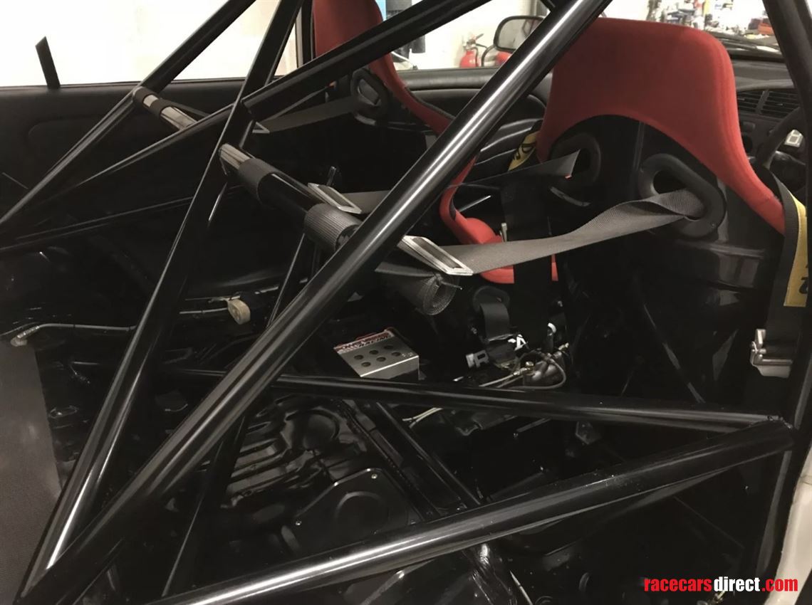 mitsubishi-evo-v-5-rs-track-race-rally