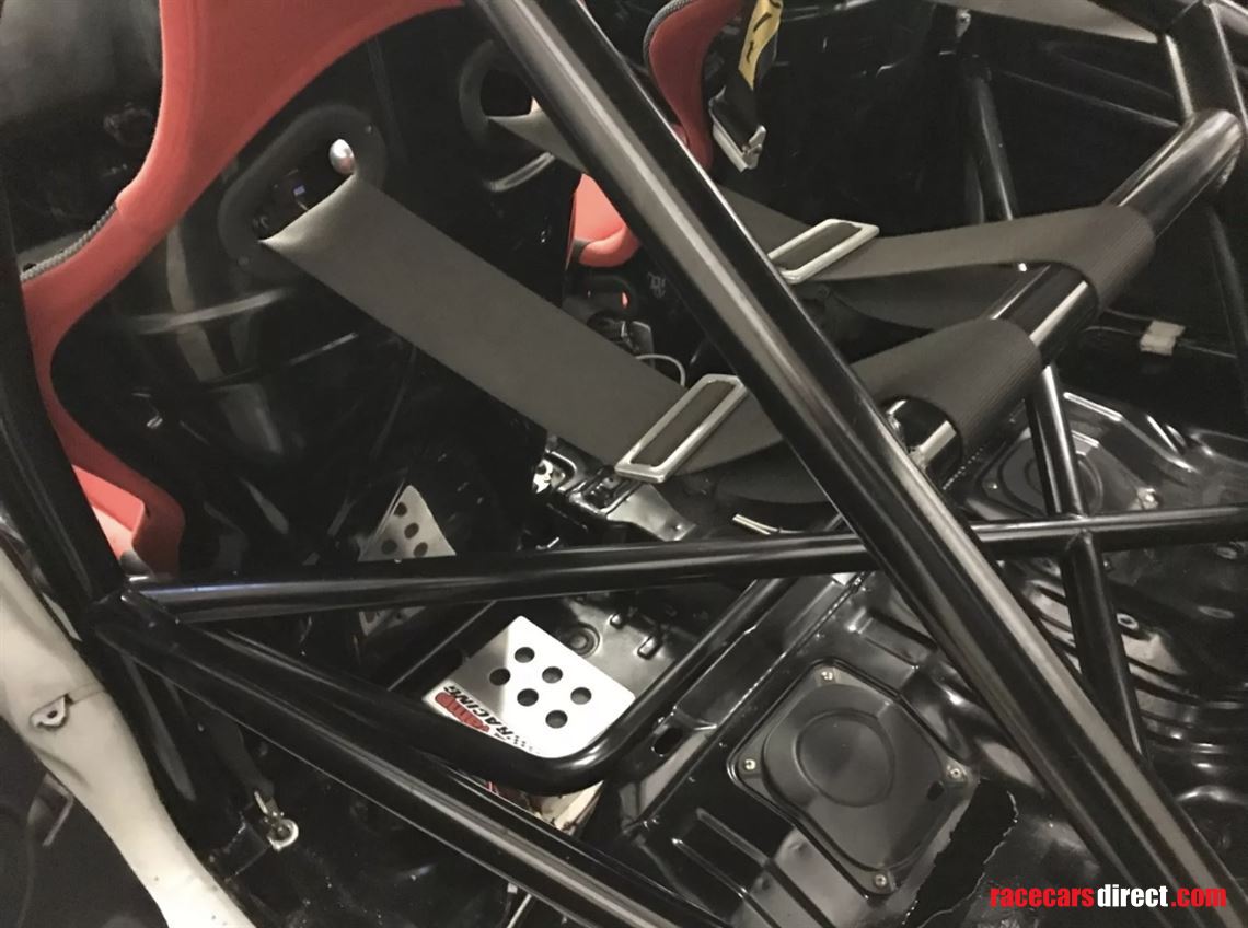 mitsubishi-evo-v-5-rs-track-race-rally