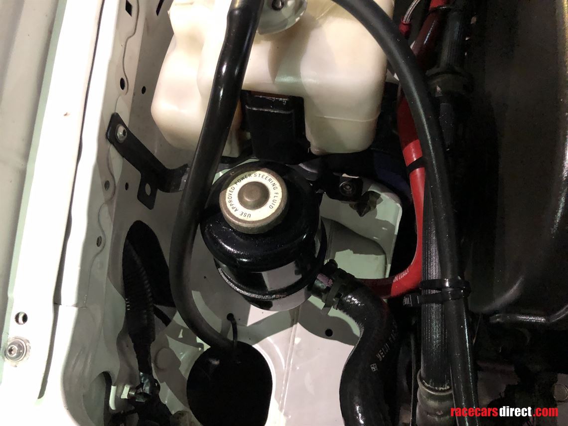 mitsubishi-evo-v-5-rs-track-race-rally