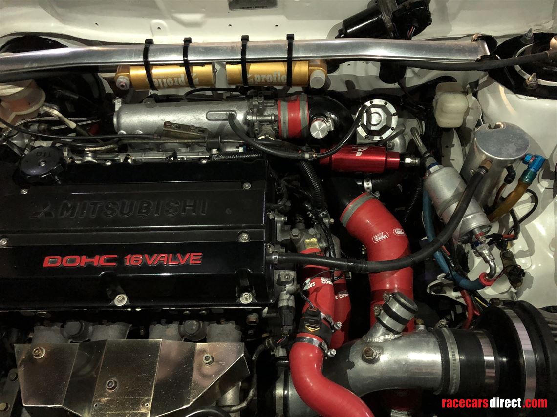 mitsubishi-evo-v-5-rs-track-race-rally