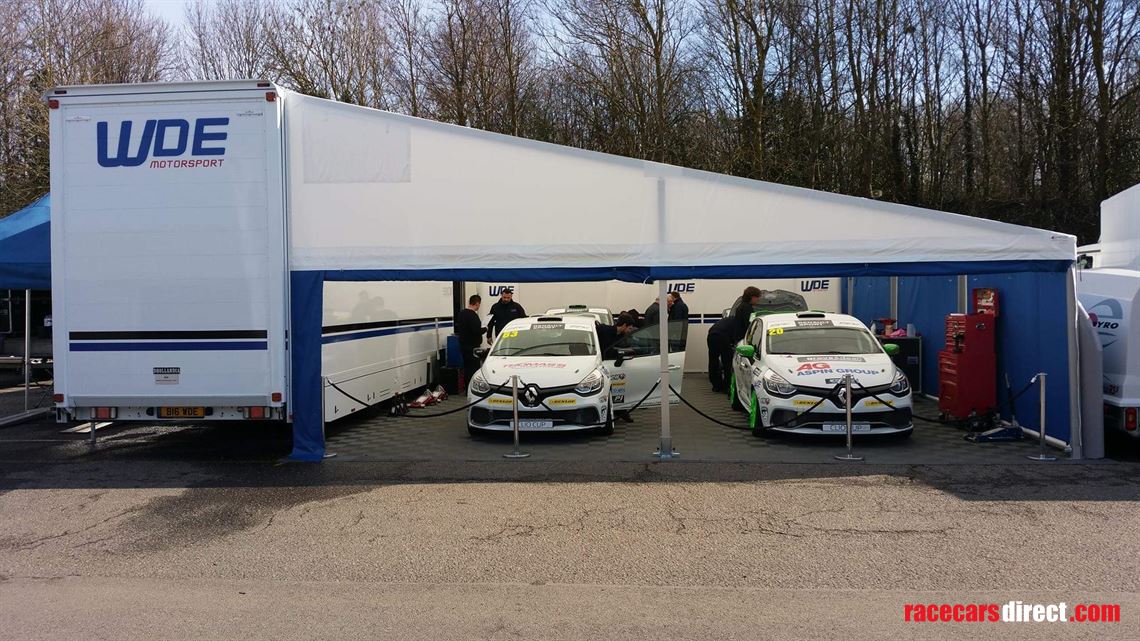 4-car-race-trailer-with-luxury-office-awning