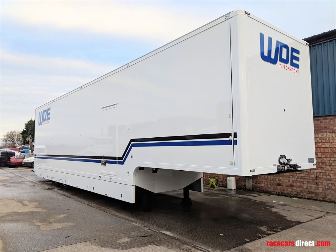 4-car-race-trailer-with-luxury-office-awning