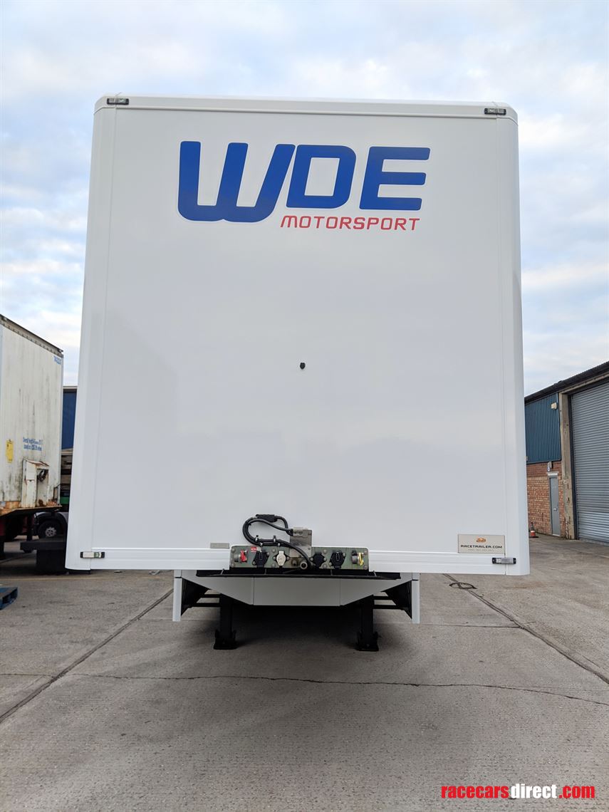 4-car-race-trailer-with-luxury-office-awning