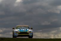 aston-martin-vantage-gt4