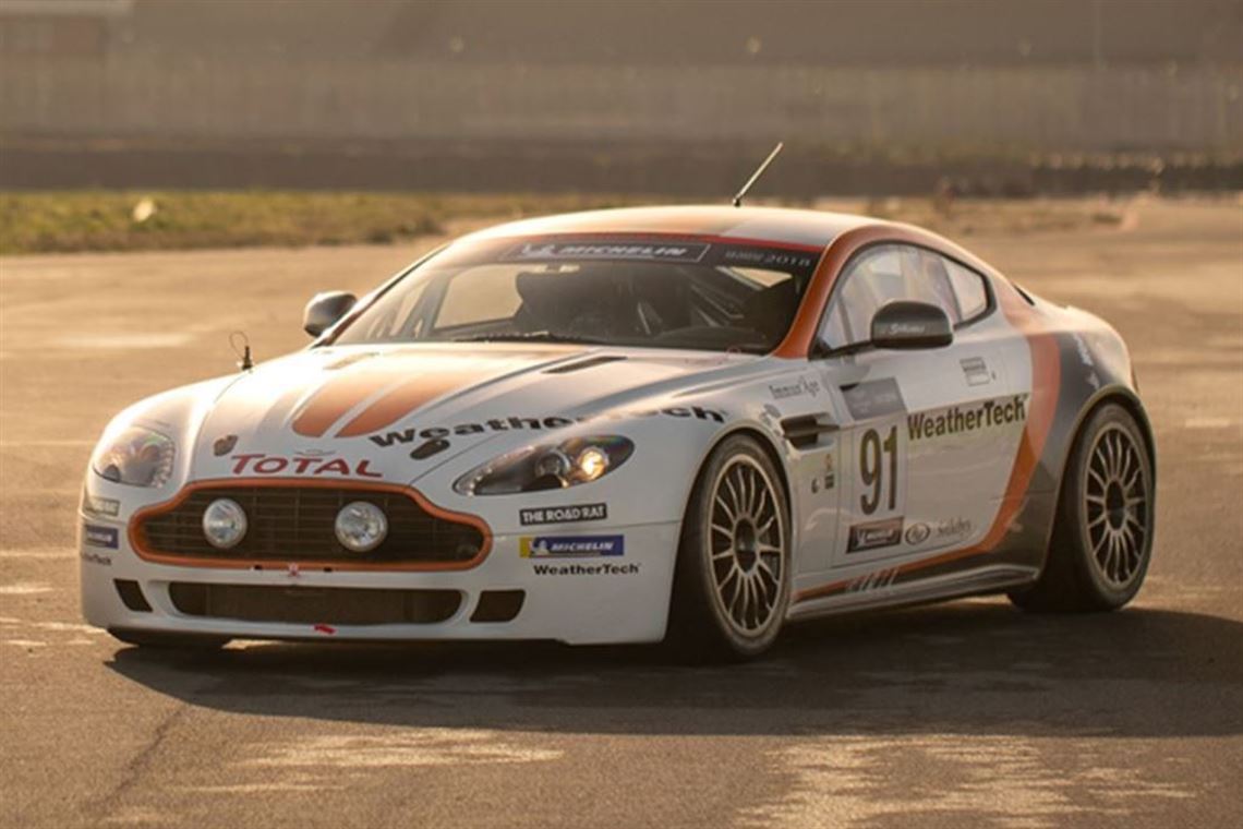 aston-martin-vantage-gt4
