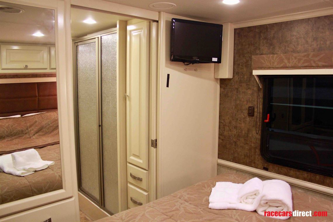 tiffin-allegro-breeze-32br