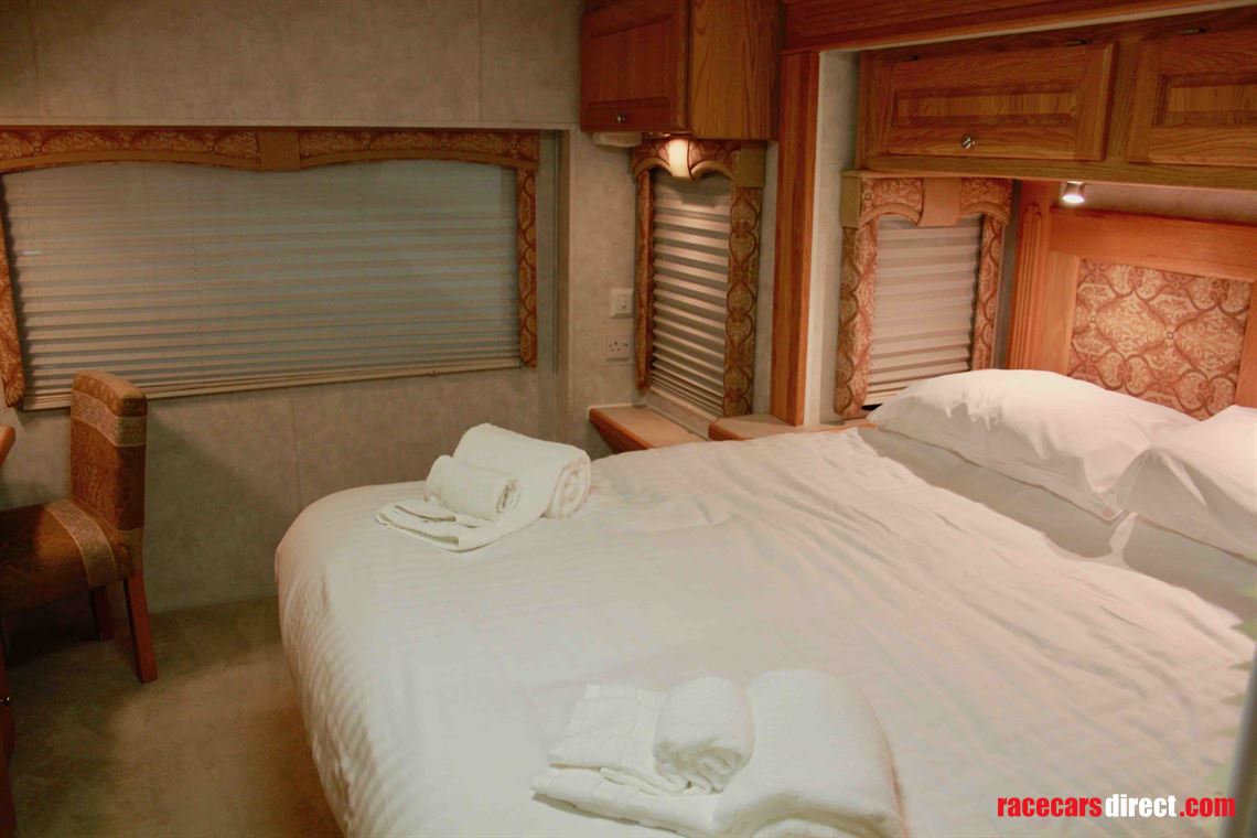 holiday-rambler-vacationer