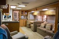 holiday-rambler-vacationer