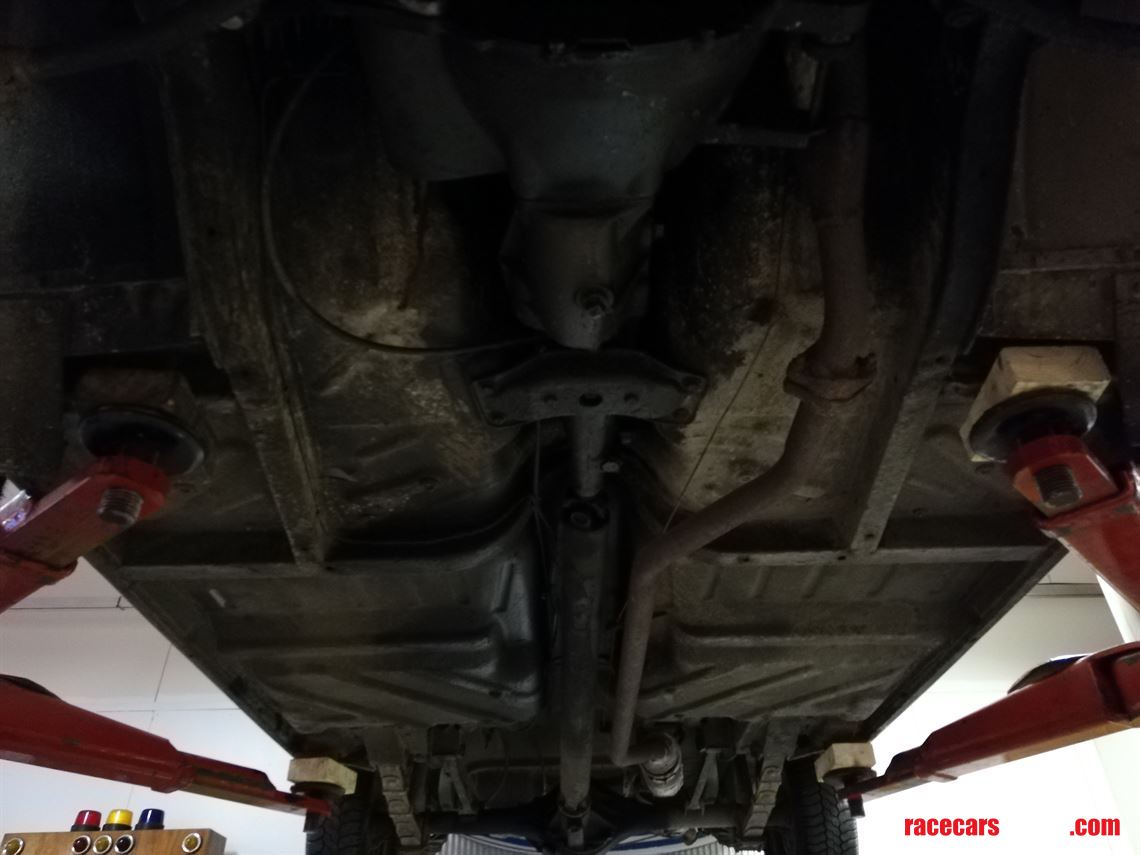 ford-cortina-1600gt-1968-2-door