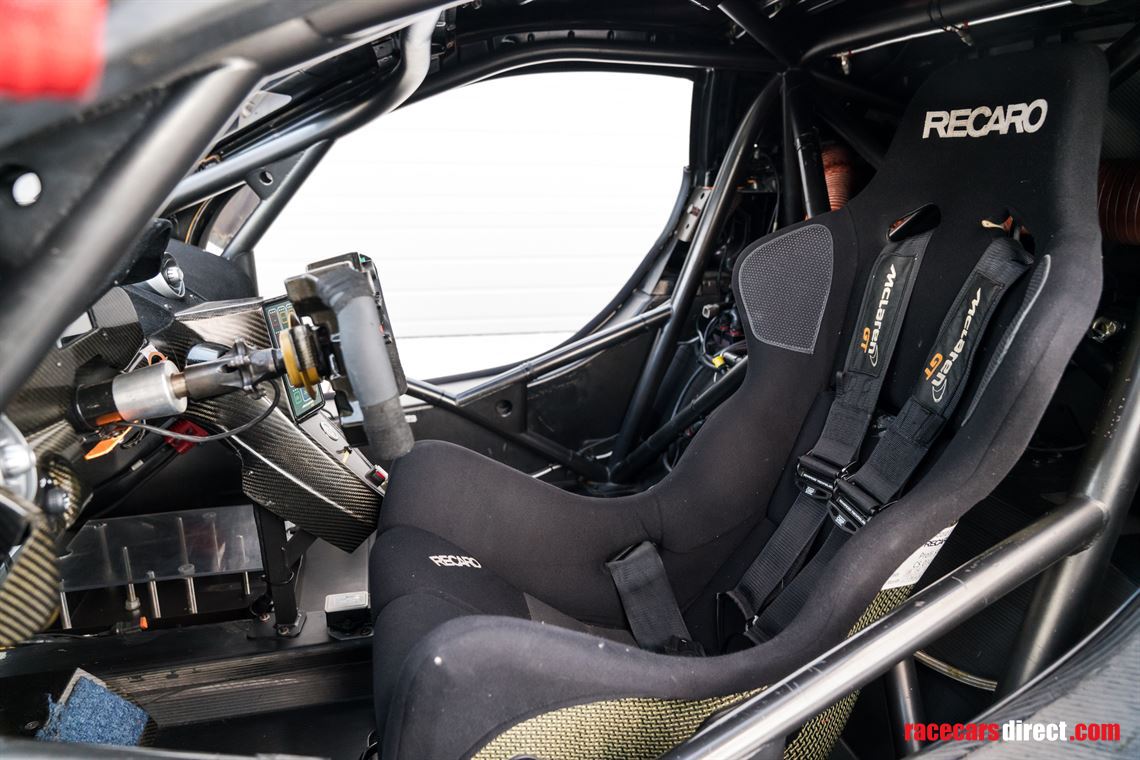 2012-mclaren-mp4-12c-gt3