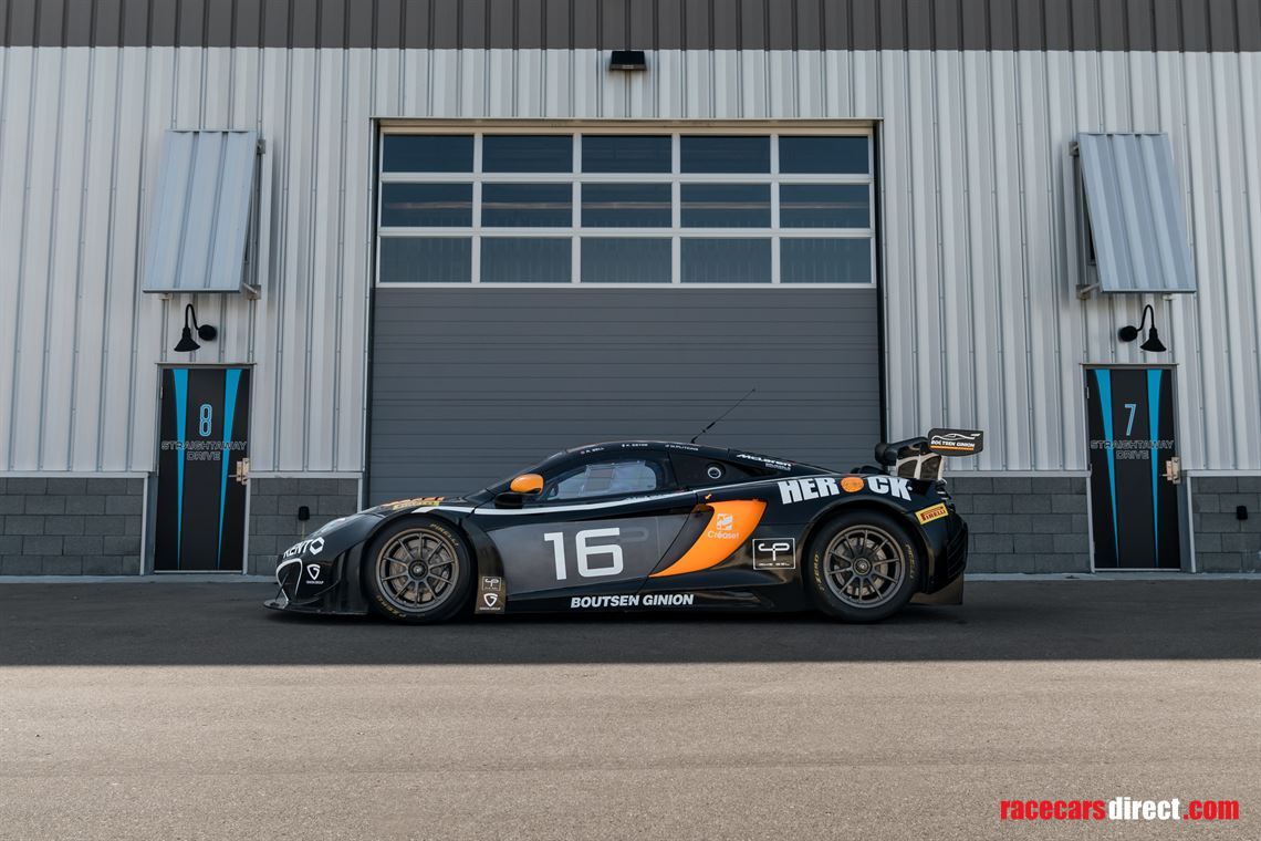2012-mclaren-mp4-12c-gt3