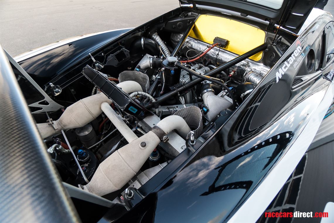 2012-mclaren-mp4-12c-gt3