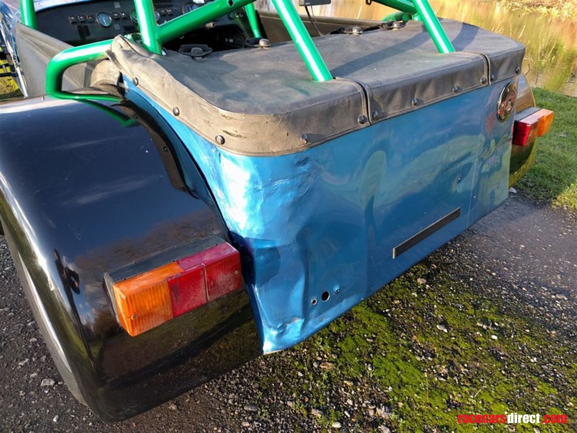 2015-caterham-310r-race-car-upgraded-from-270