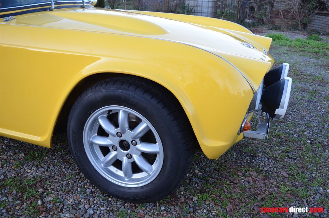 triumph-tr4a-fia-hairy-canary