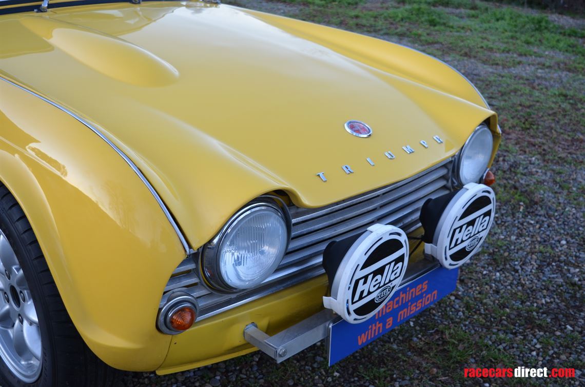 triumph-tr4a-fia-hairy-canary