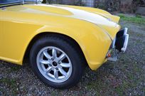 triumph-tr4a-fia-hairy-canary