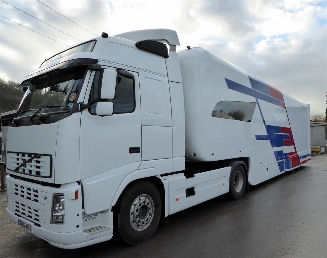 ex-comtec-race-transporter