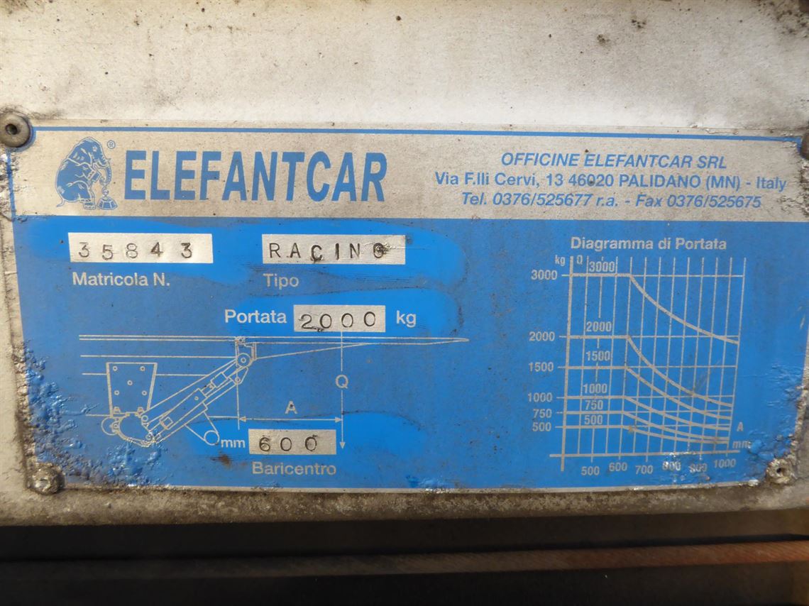 ex-comtec-race-transporter