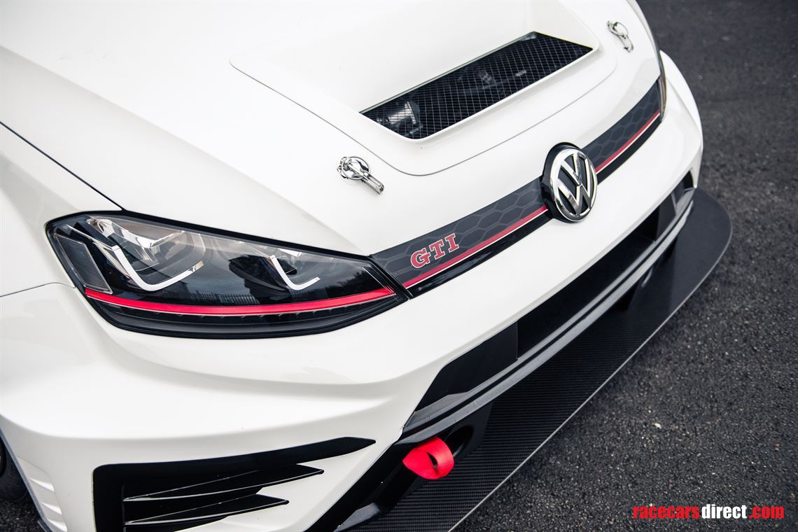 vw-golf-tcr-2018-endurance-spec-fully-refresh