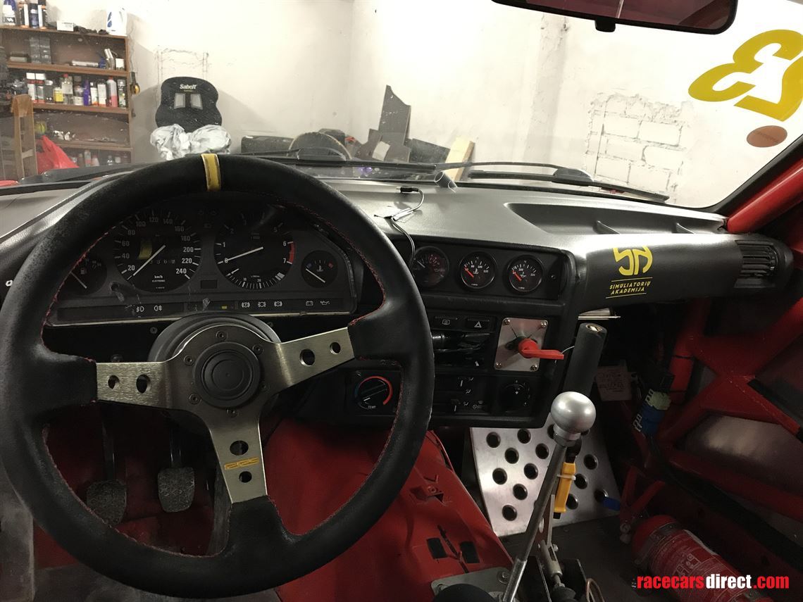 bmw-e30-racetime-attack-car