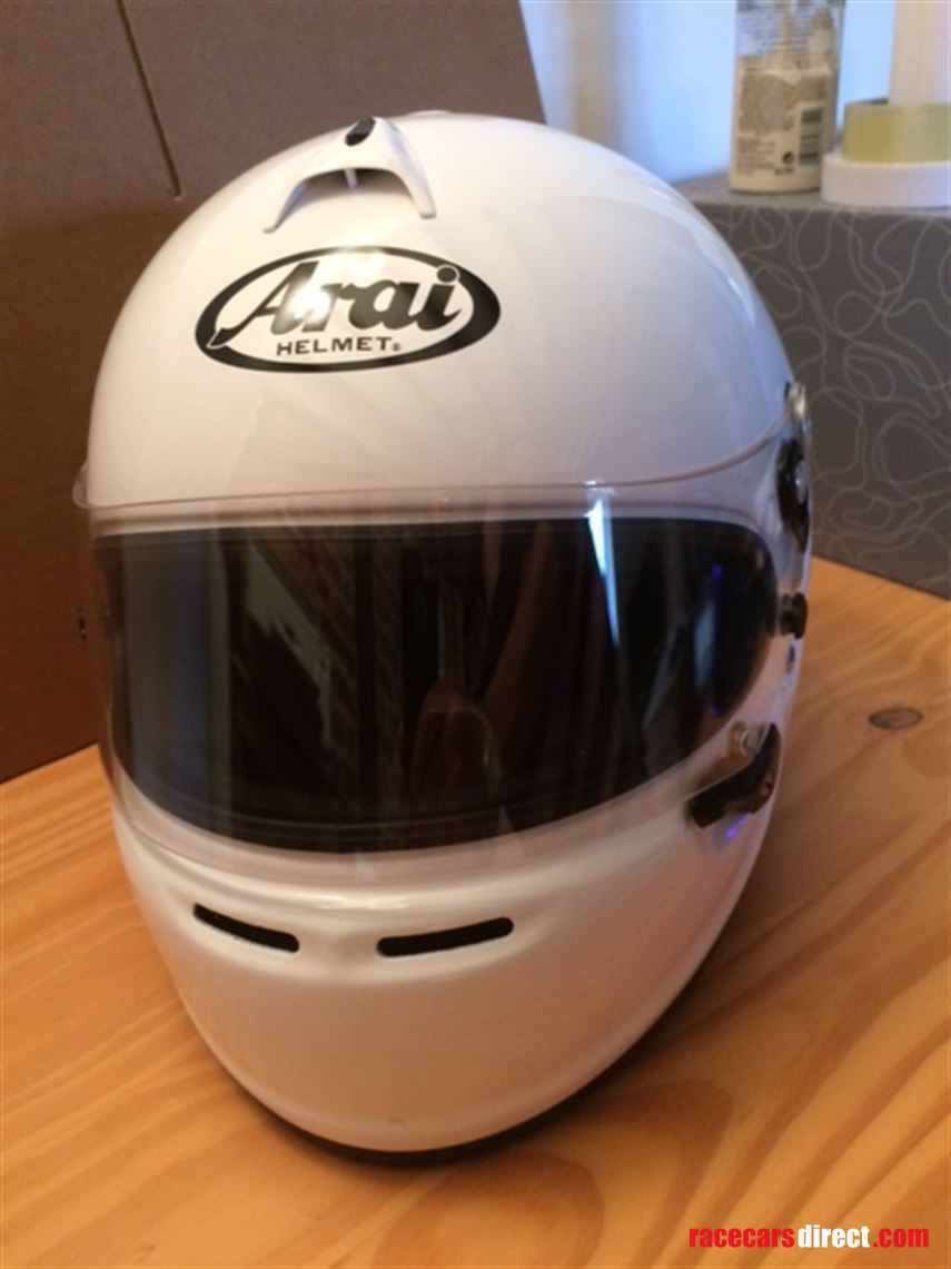 helmet-and-hans-device