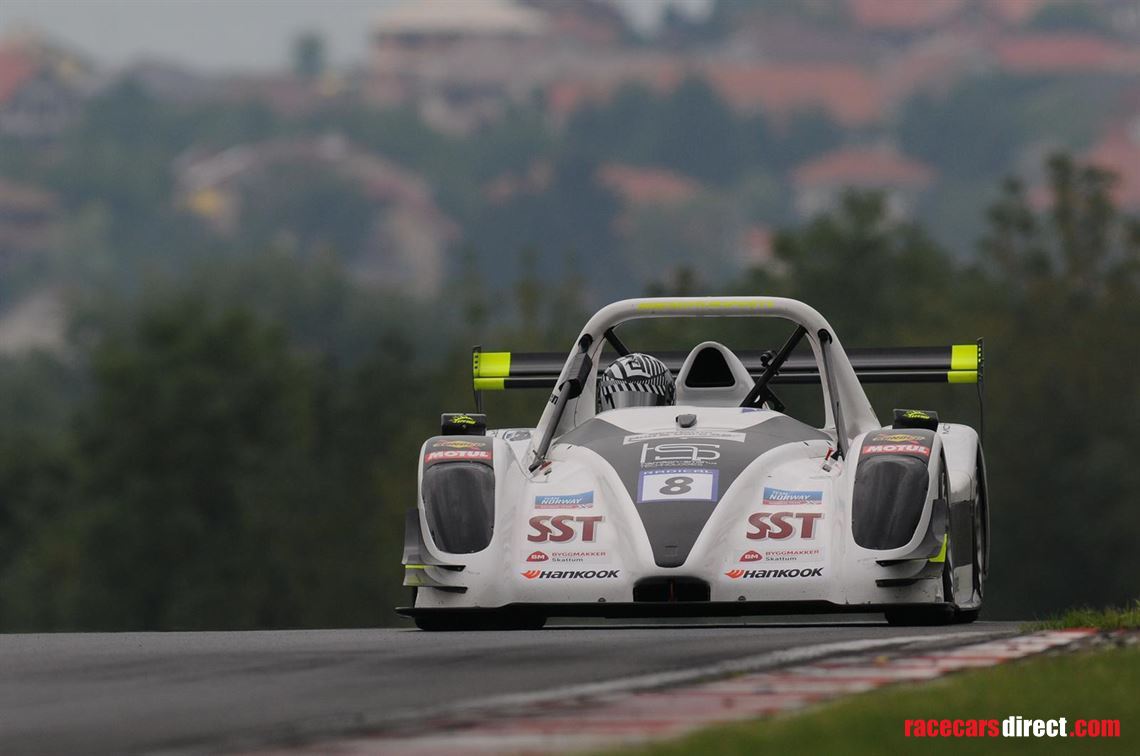 radical-sr8-race-car