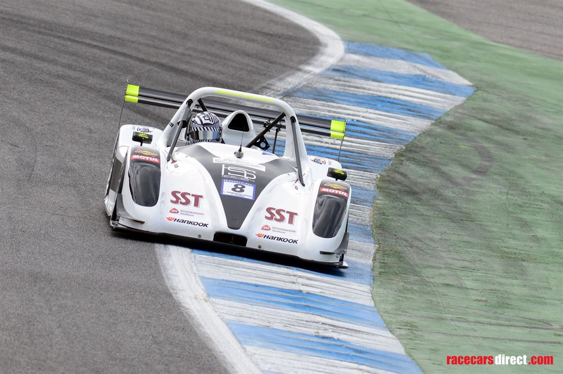 radical-sr8-race-car