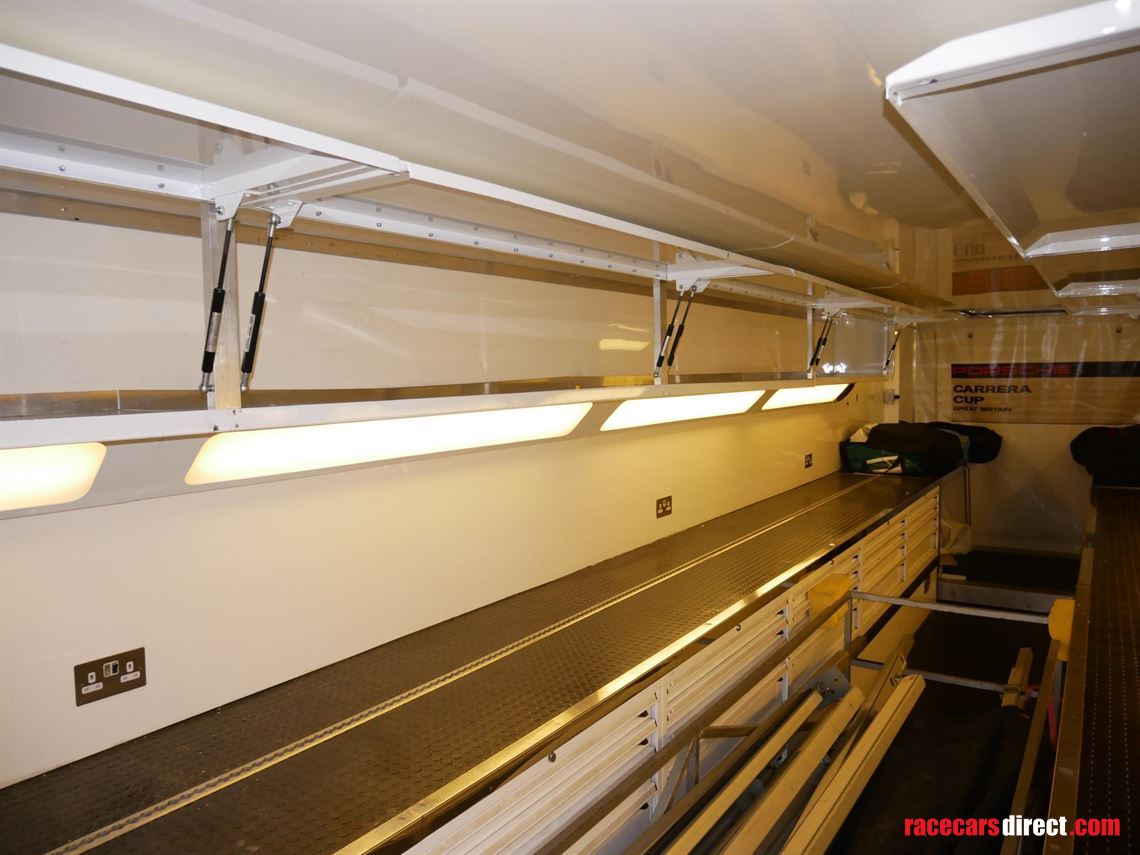 2-gt-car-or-4-formula-car-transporter