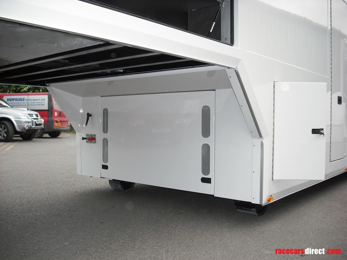 2-gt-car-or-4-formula-car-transporter