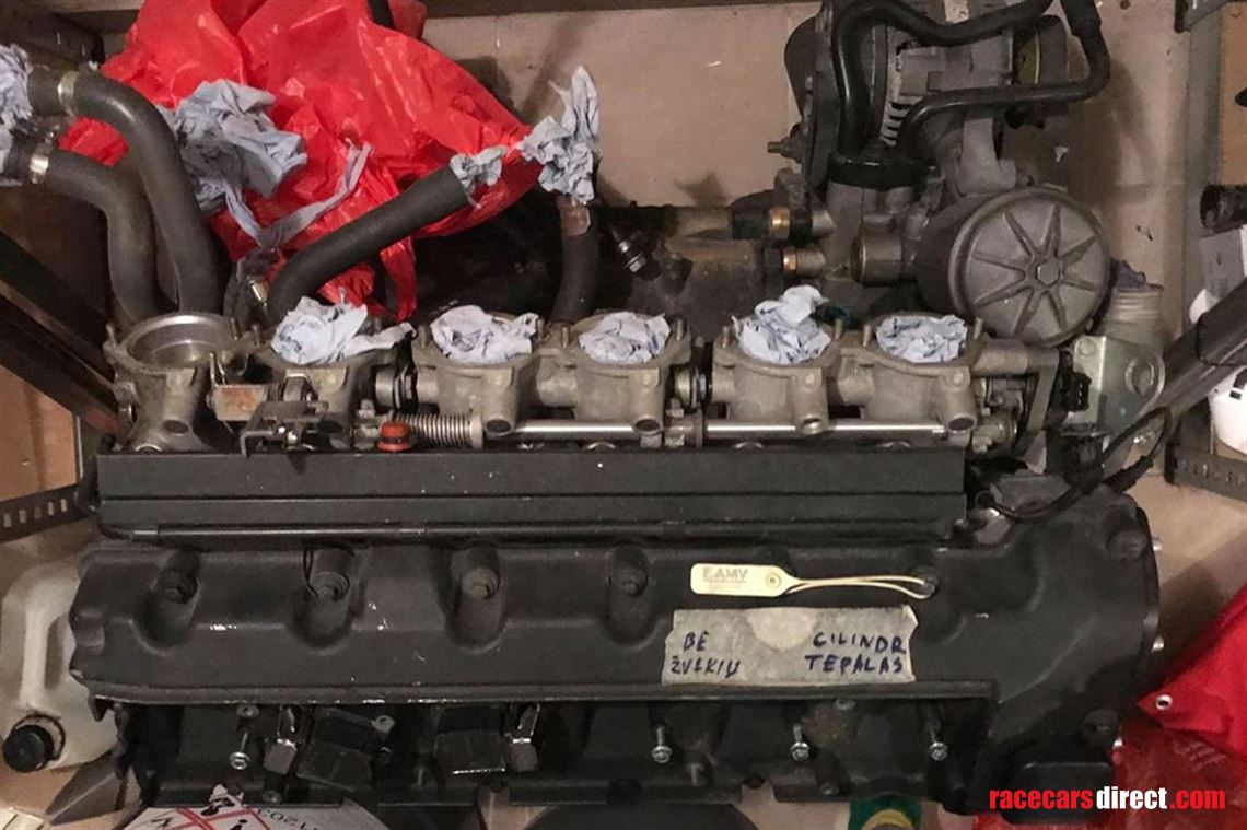 bmw-m3-s50b32-engine