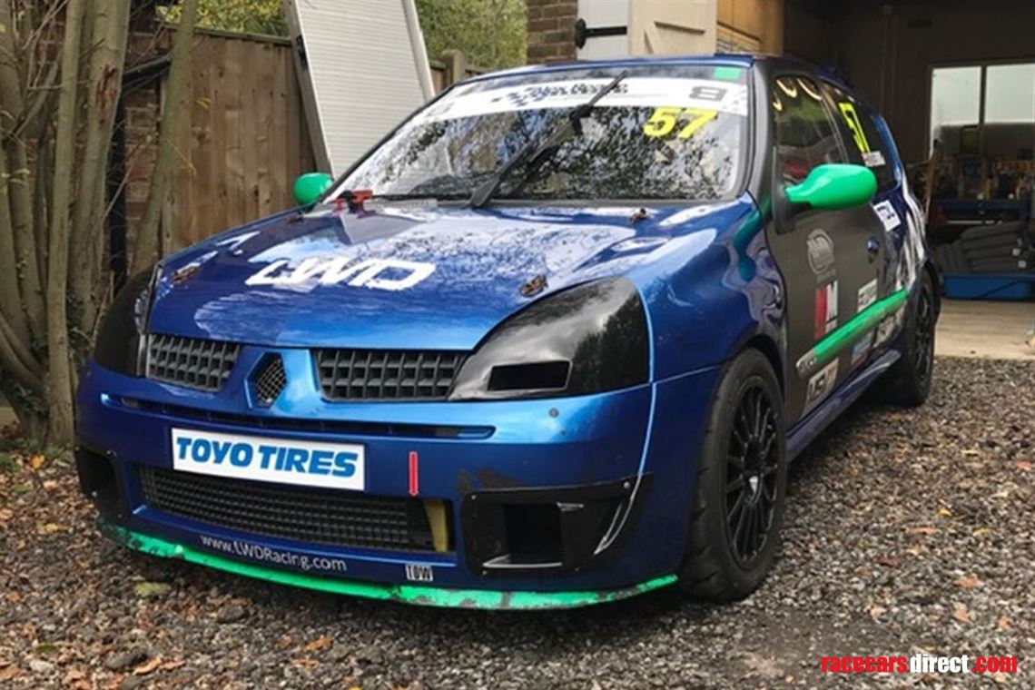 clio-172-cup-race-car