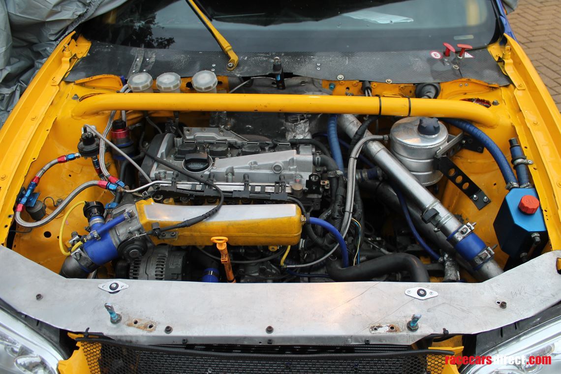 golf-mrk-4-18t-20-race-car---ex-vw-cup-front