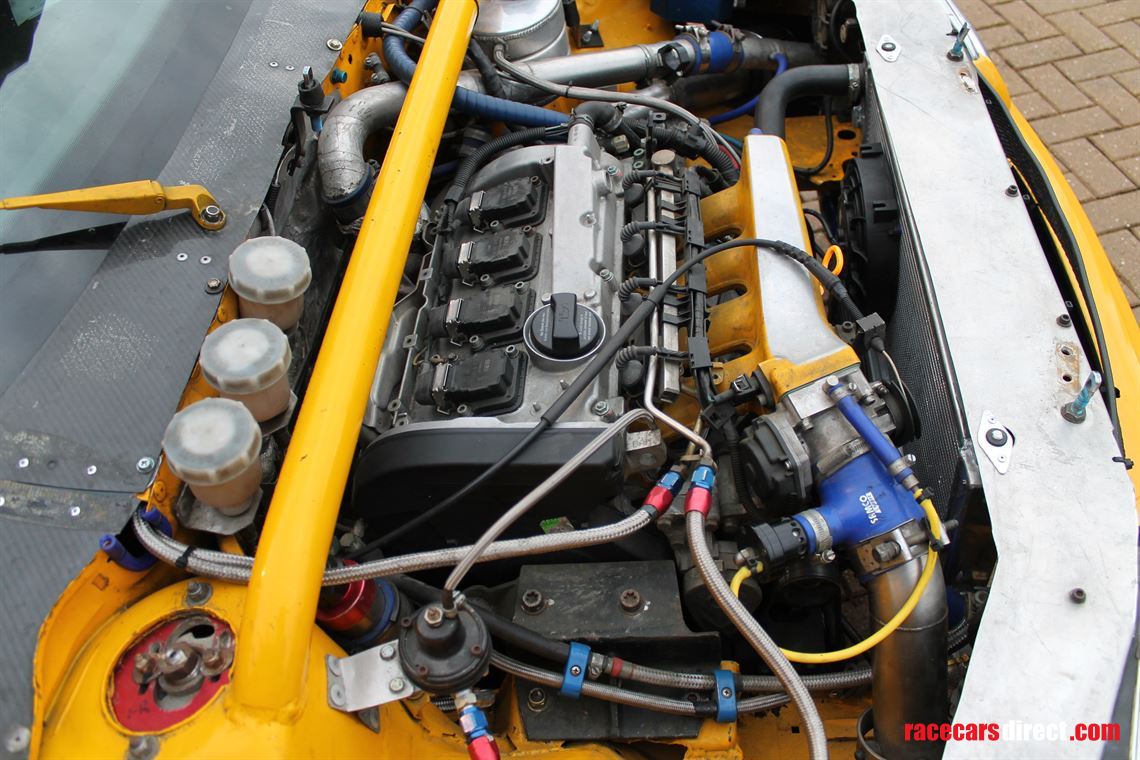 golf-mrk-4-18t-20-race-car---ex-vw-cup-front