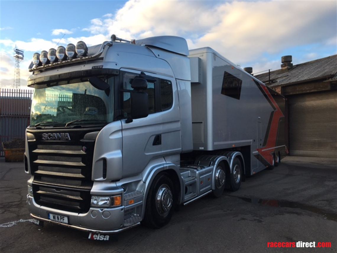 scania-race-transporter