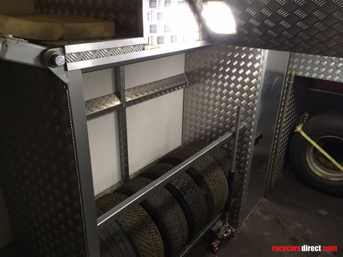 scania-race-transporter