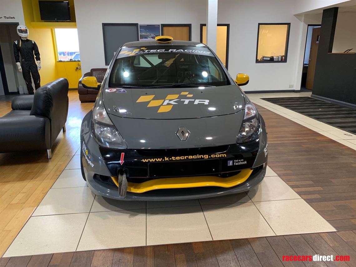 renault-sport-clio-cup-x85-racecar